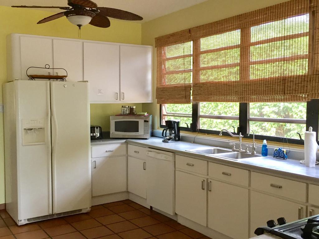 رينكون Tres Palmas Inn And Villas المظهر الخارجي الصورة